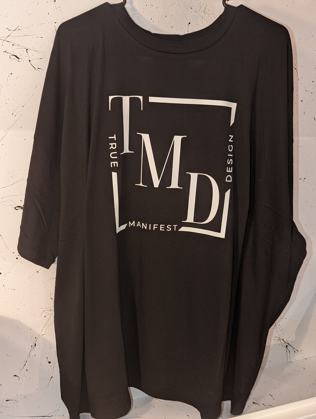 TMD Oversized Boyfriend Box Tee